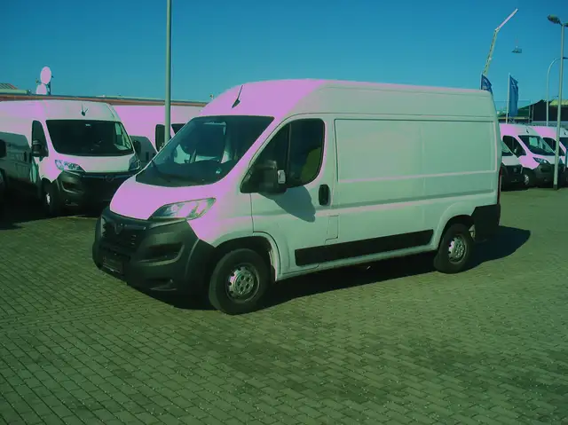 Opel Movano C L2H2 3,3t Edition 46580Km Klima Tempom.