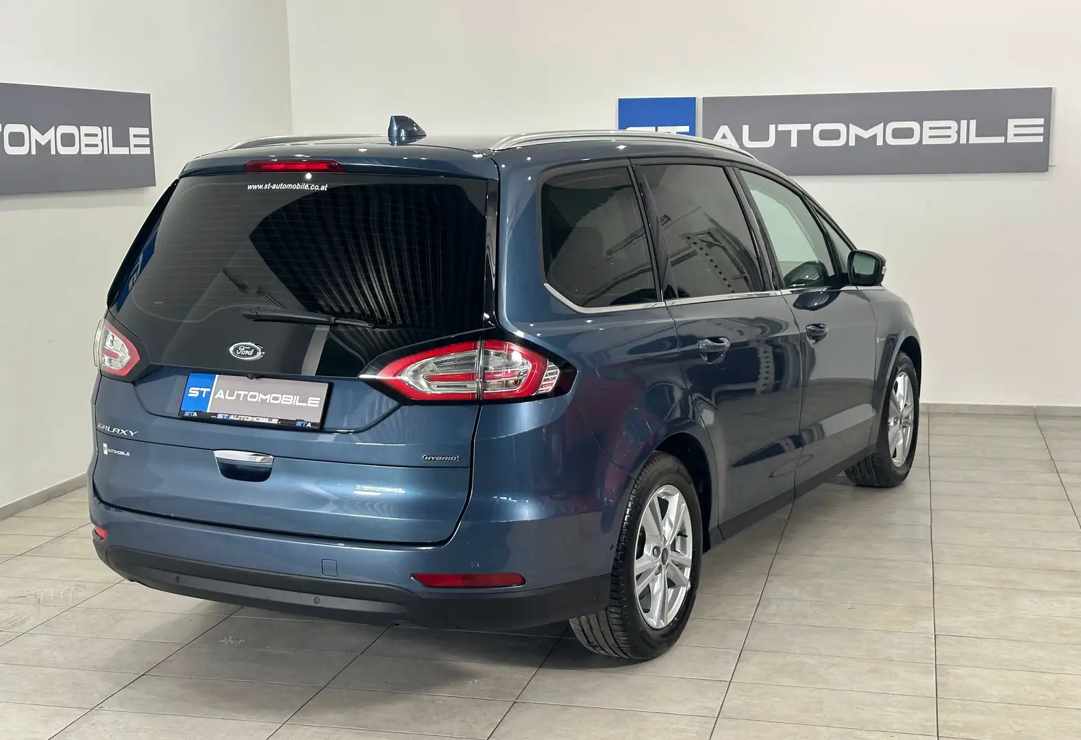 Ford Galaxy Hybrid Titanium Aut. // 7-SITZER // NAVI // KAMERA Blau - 2
