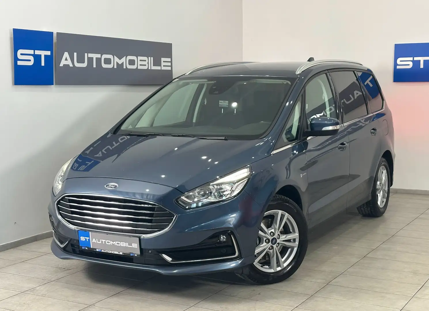 Ford Galaxy Hybrid Titanium Aut. // 7-SITZER // NAVI // KAMERA Blau - 1