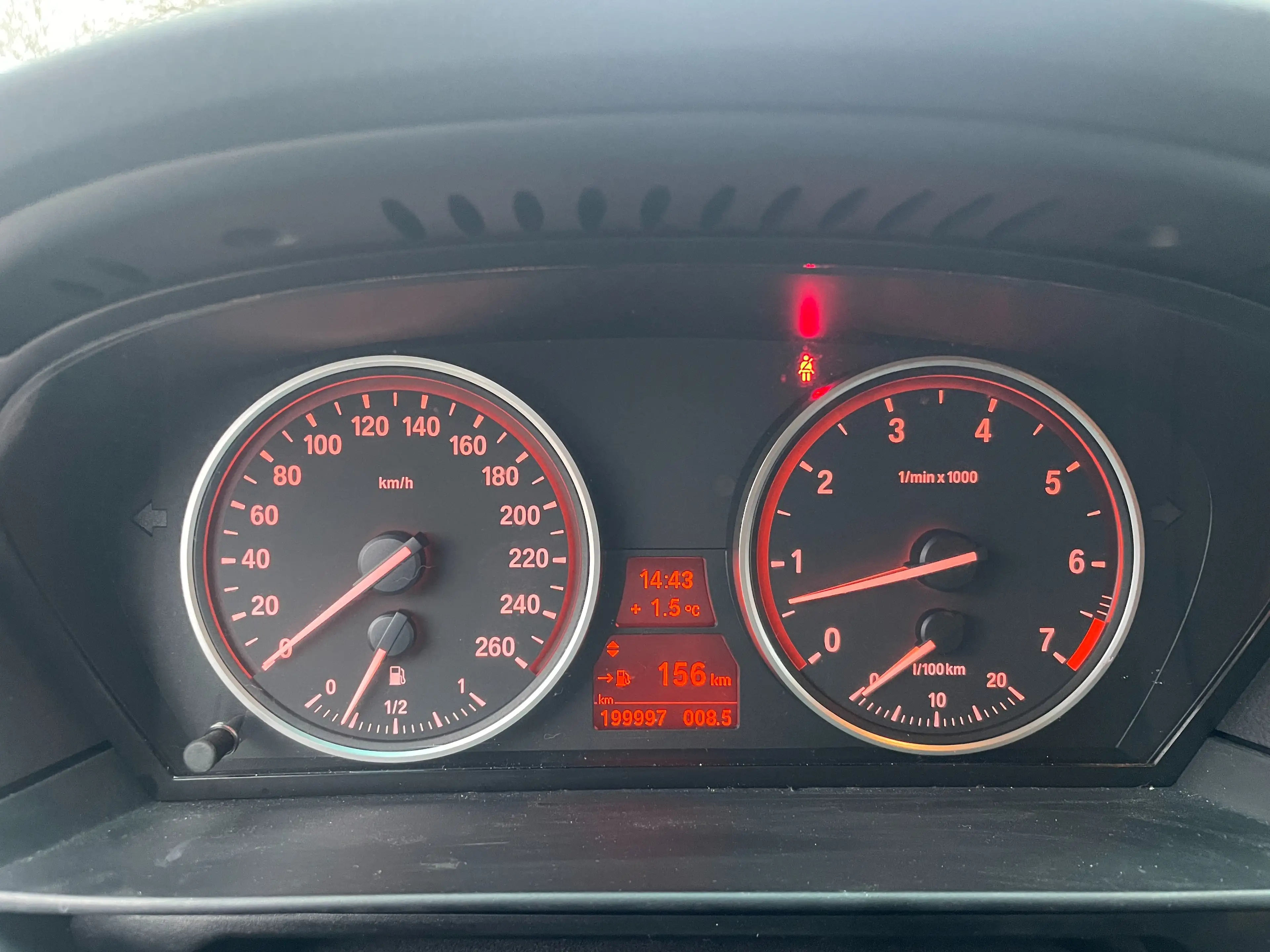 BMW 523 5er Touring TÜV 4/27+PANO+XEN+NAV+Sihz+Temp — photo 13