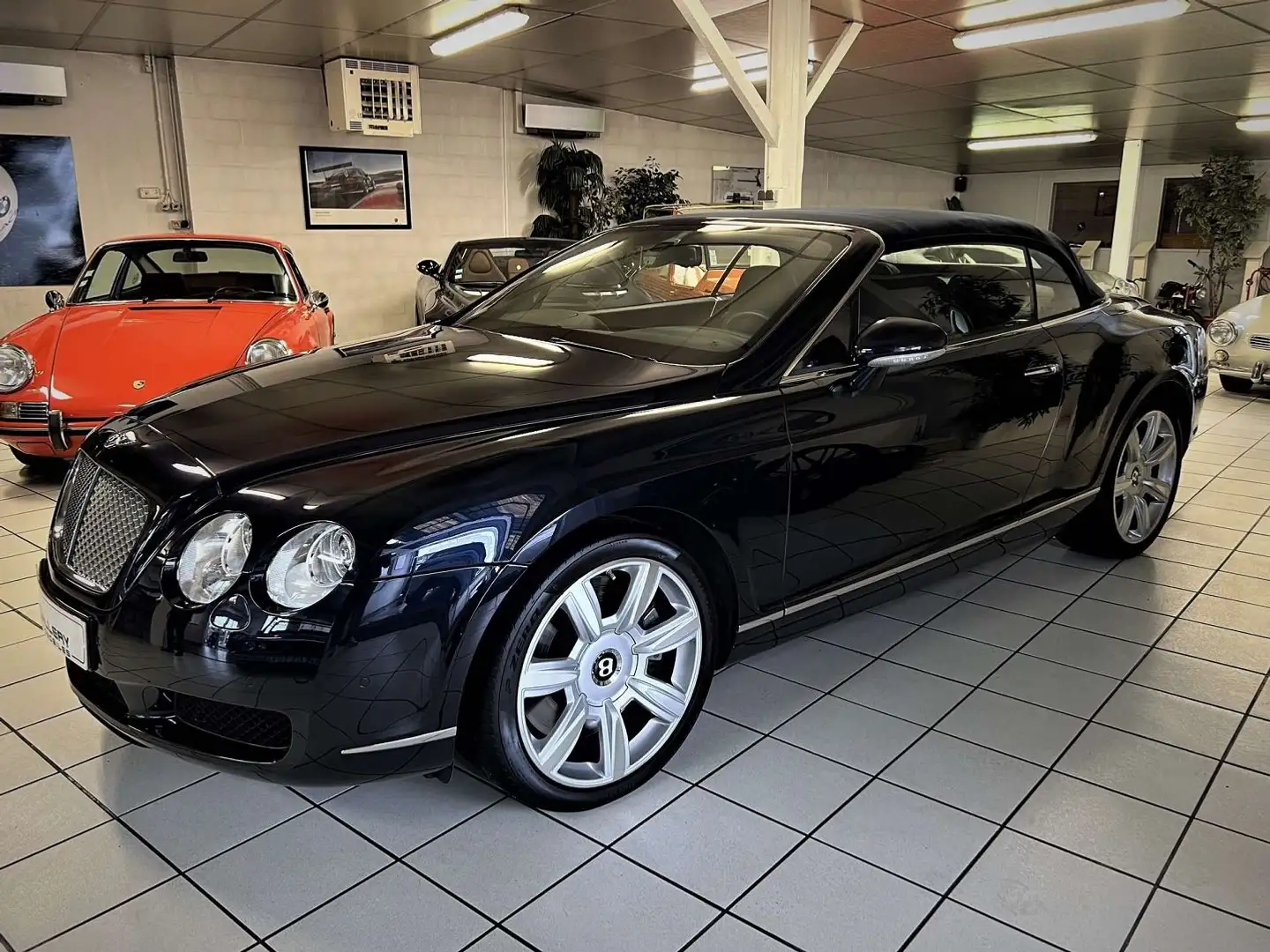 Bentley Continental GTC 6.0 V12 560 Bleu - 2