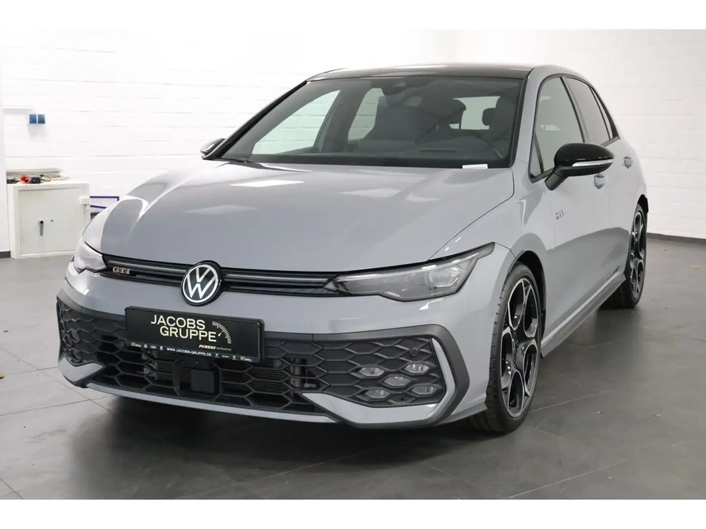 Volkswagen Golf VIII 2.0 TSI GTI "Black-Style" DSG,Navi, Grau - 2