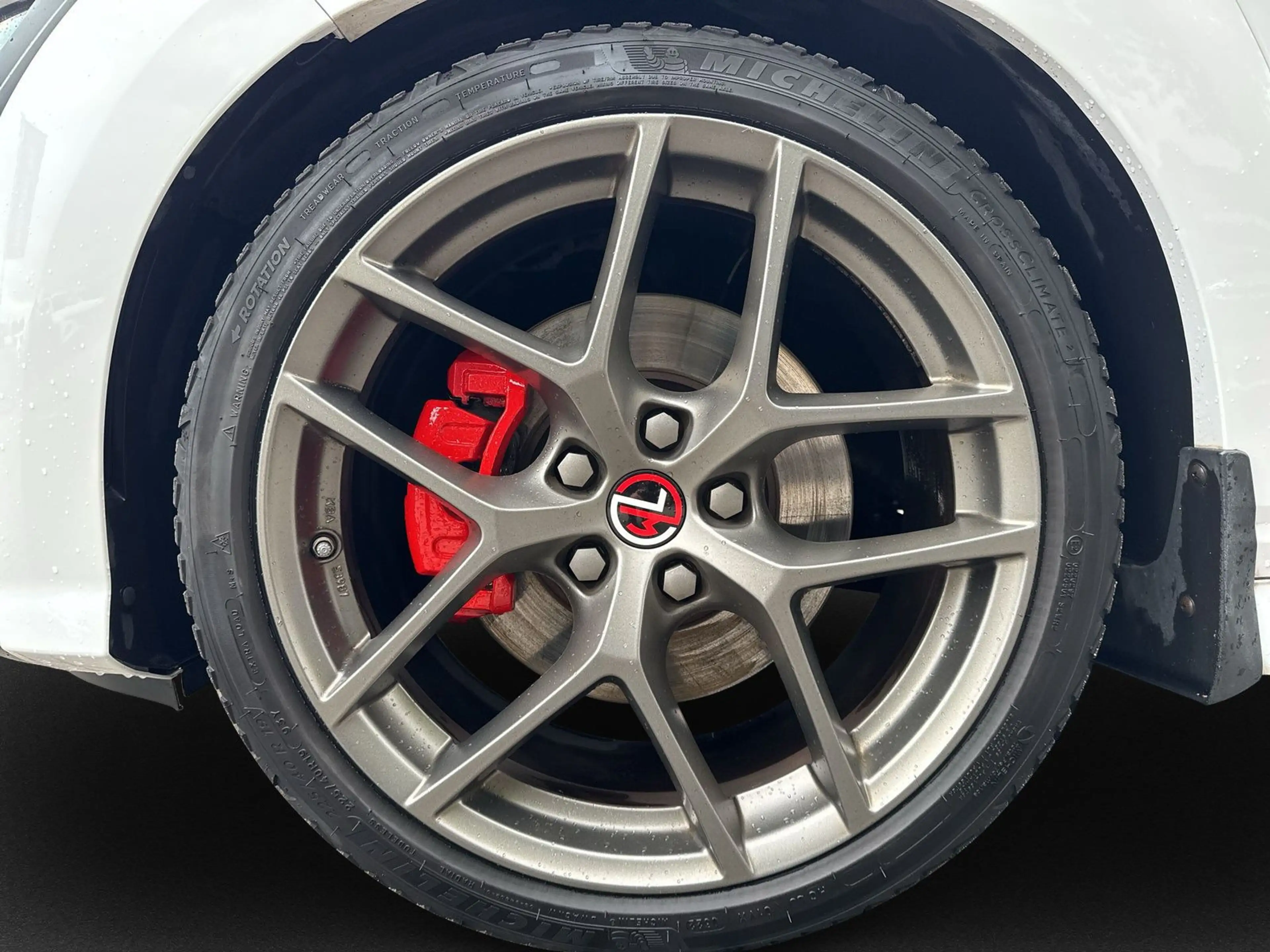 Hyundai KONA 1.6 T-GDI N Line 2WD +NAV+ALLWETTER+SHZ+19" — photo 7