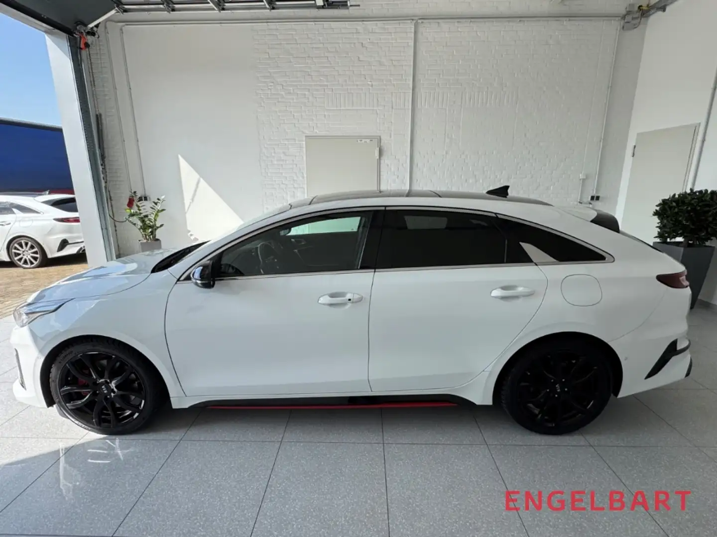 Kia ProCeed / pro_cee'd GT 1.6T Komfort-Paket Navi-Paket Glasdach Weiß - 2