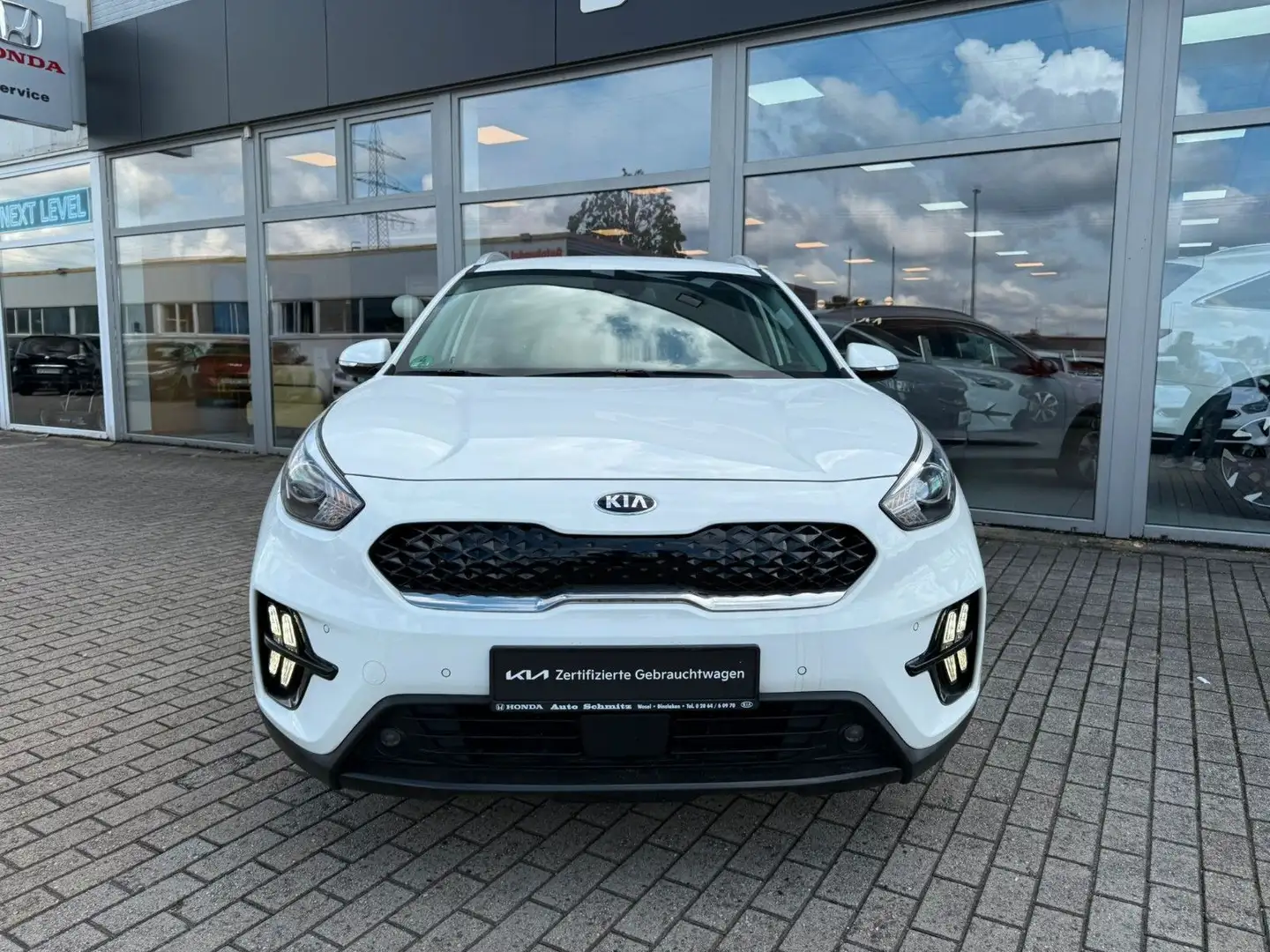 Kia Niro Vision PHEV ACC CARPL/ANDROPDC KAMERA Weiß - 2