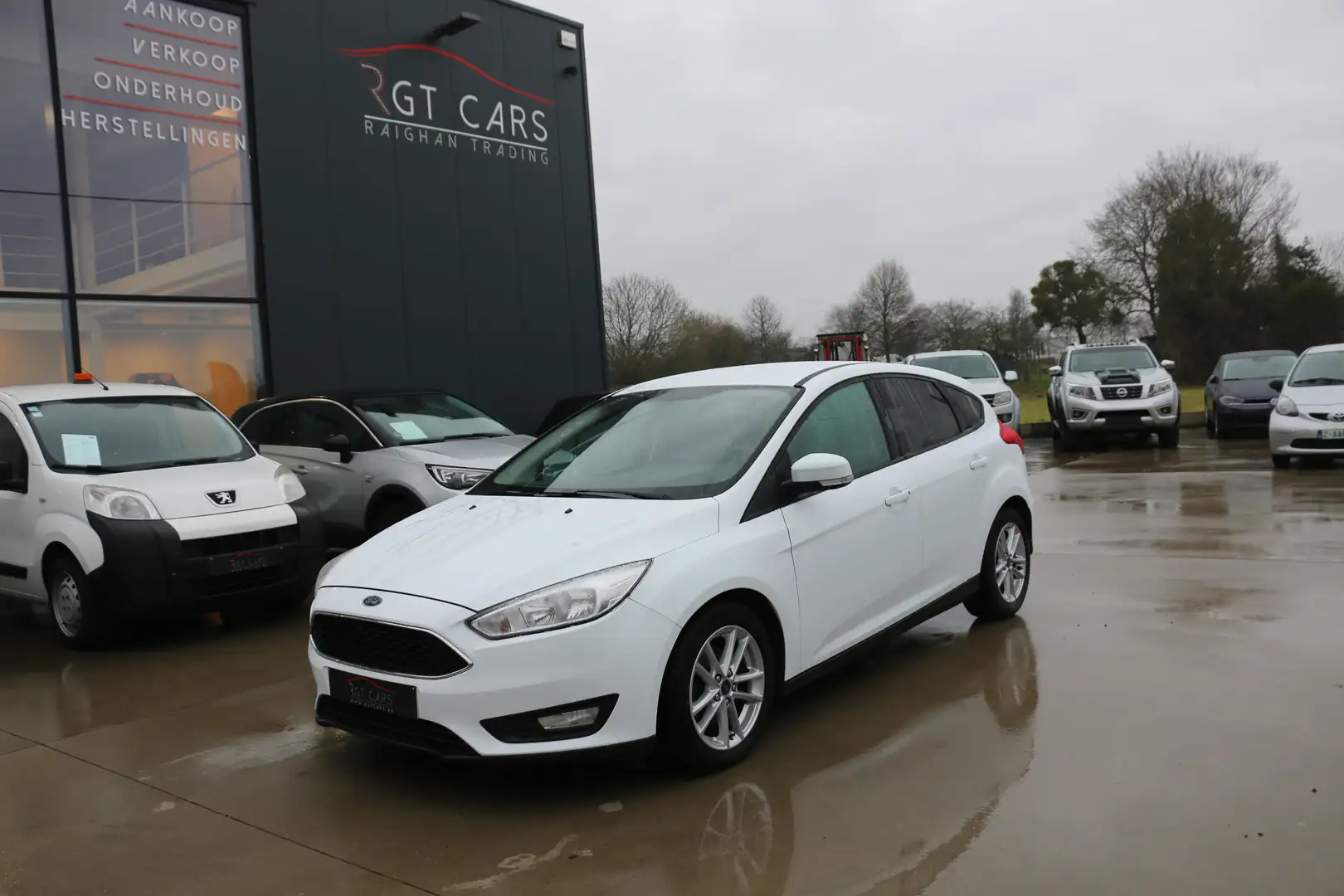 Ford Focus 1.0 EcoBoost Business Class + 1 JAAR GARANTIE Blanc - 1