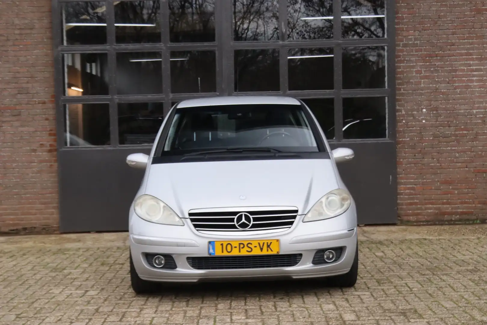 Mercedes-Benz A 150 Avantgarde Airco-NAP-Nieuwe APK Grijs - 2