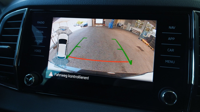 Skoda Karoq 2.0 TDI Sportline LED+NAVI+RADAR+RFK+LM — photo 15