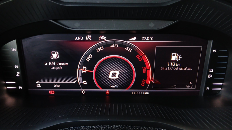 Skoda Karoq 2.0 TDI Sportline LED+NAVI+RADAR+RFK+LM — photo 12