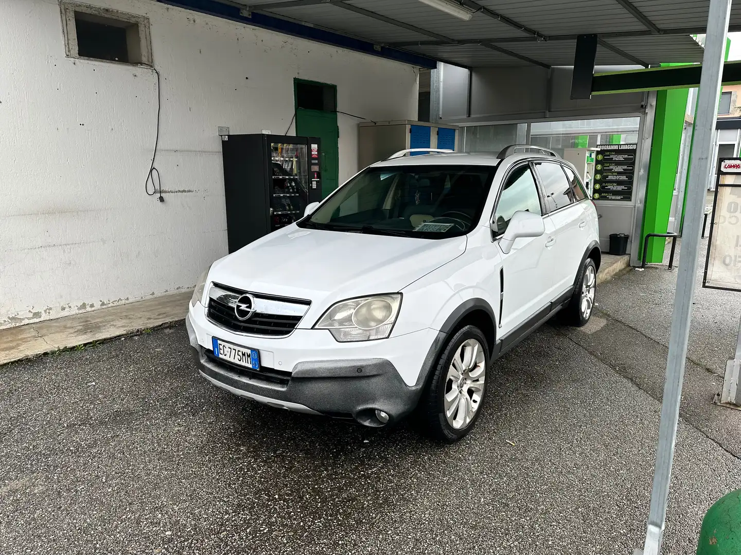 Opel Antara Antara 2006 2.0 cdti Cosmo 150cv auto Bianco - 2