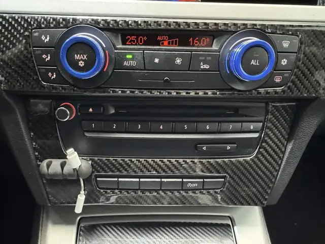 BMW 3 Series view 14