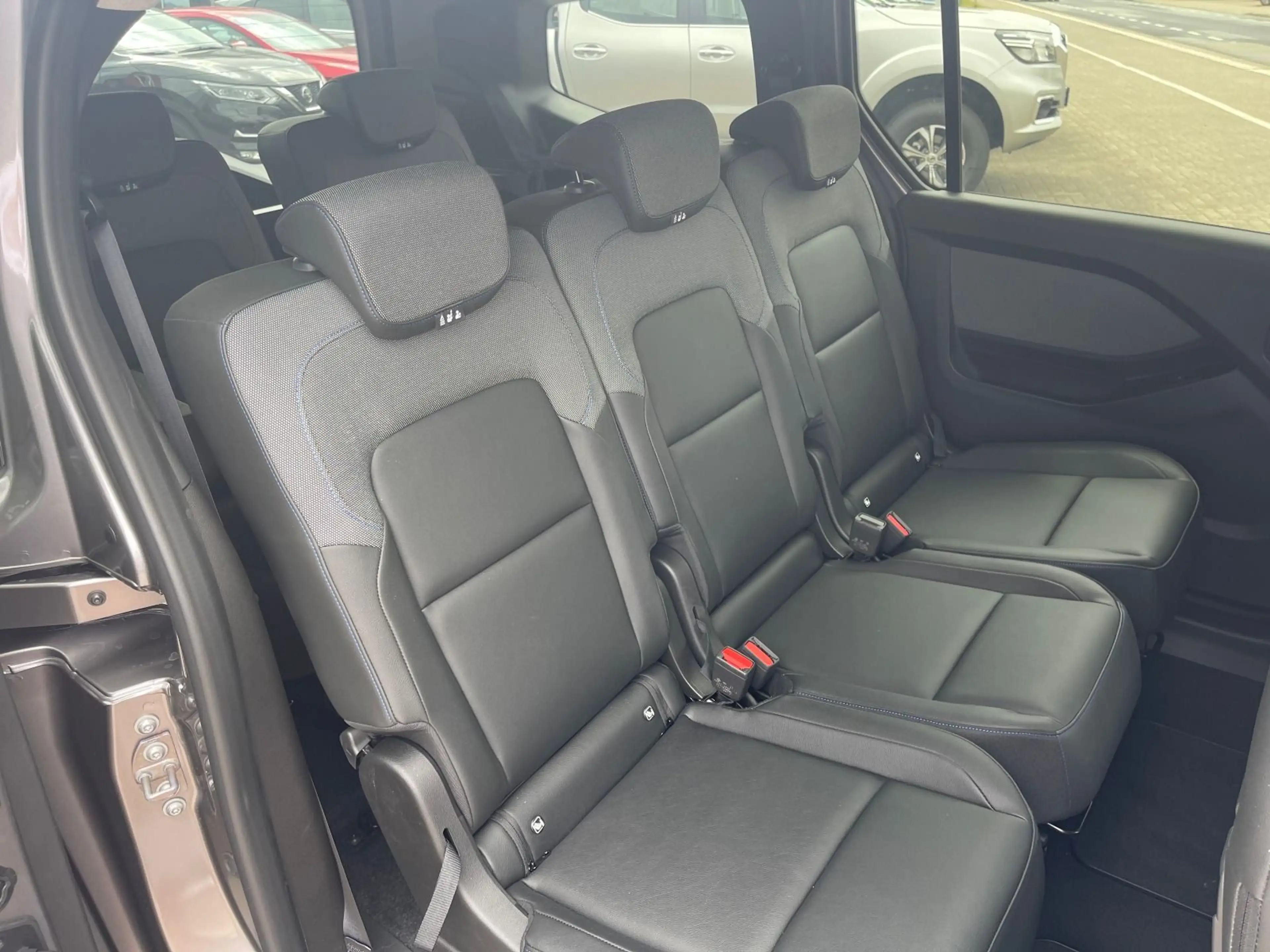 Nissan Townstar Kombi L2 1.3 DiG-T Tekna AT — photo 12