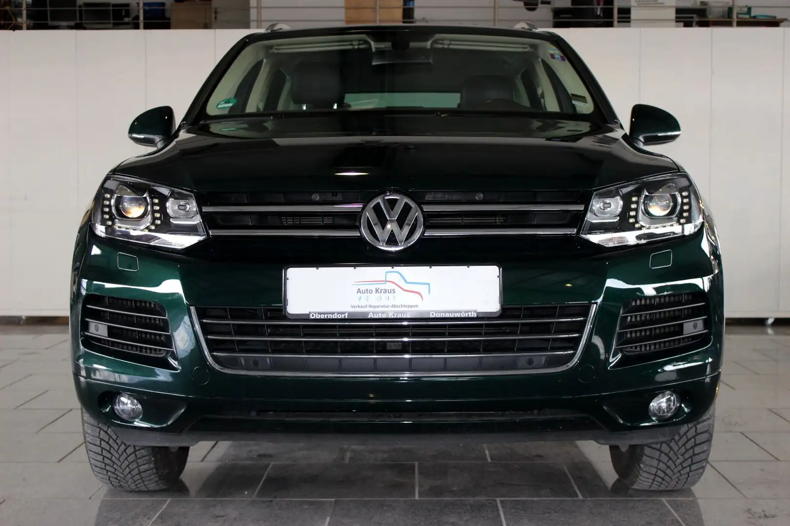 Volkswagen Touareg V6 TDI BMT, Navi, Luftfeder, DAB, Nappal Grün - 2