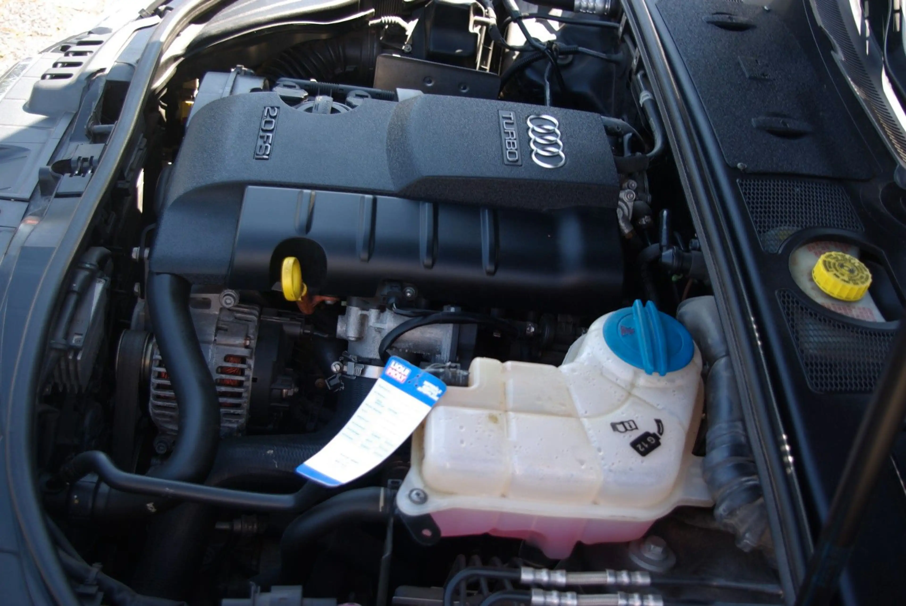 Audi A4 Cabriolet 2.0  Lederausstattung — photo 12
