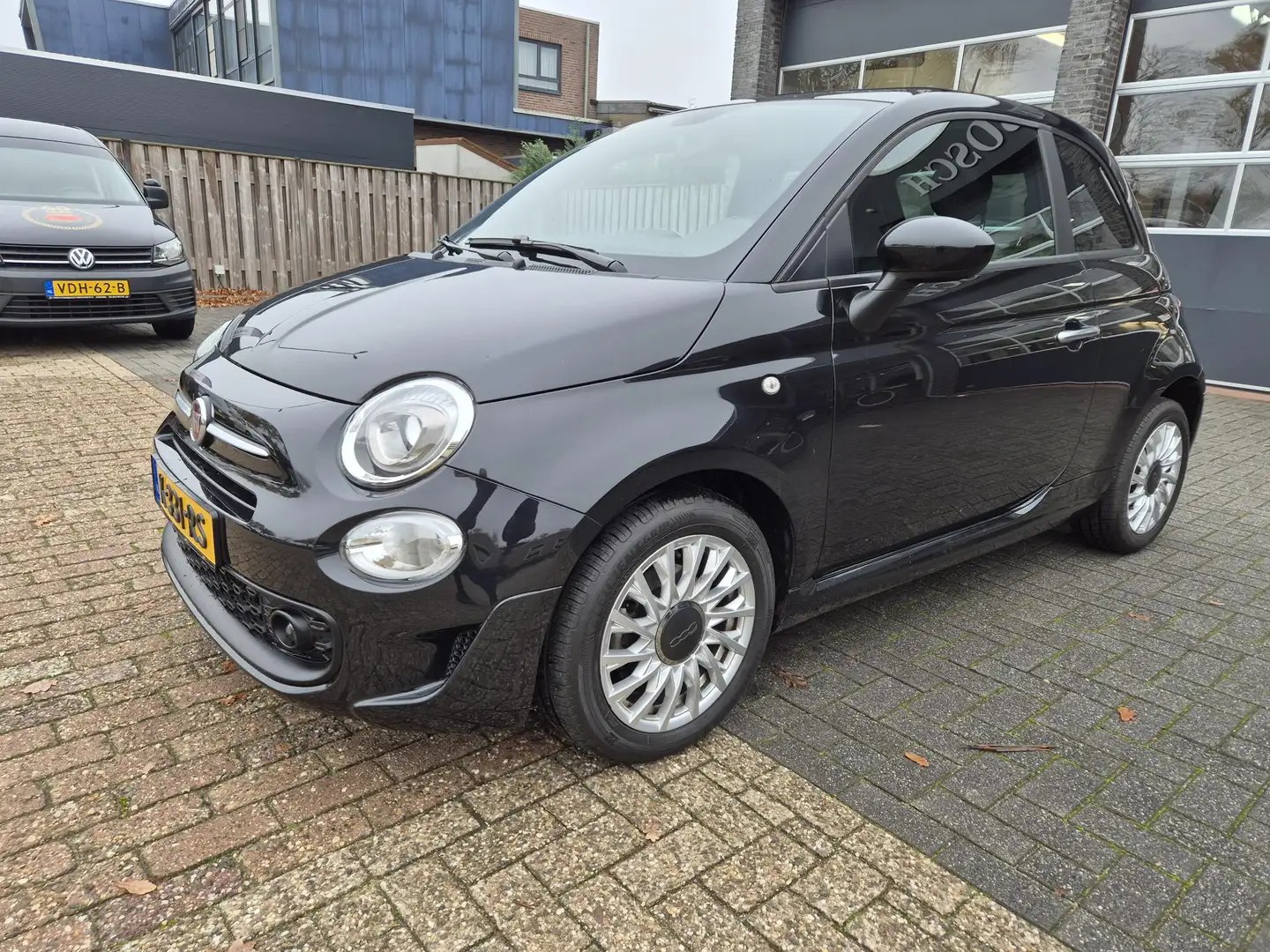Fiat 500 1.0 Hybrid Rockstar pdc panoramadak carplay Noir - 2
