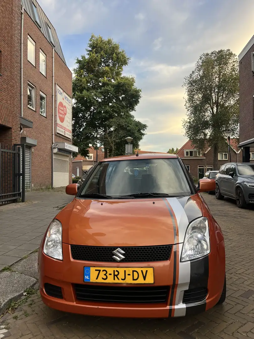 Suzuki Swift 1.3 Club - 2
