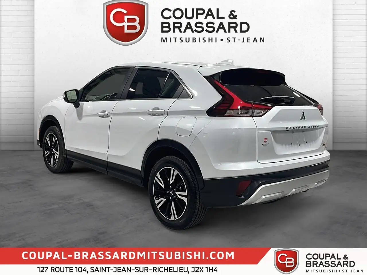Mitsubishi Eclipse Cross снимка Mitsubishi Eclipse Cross