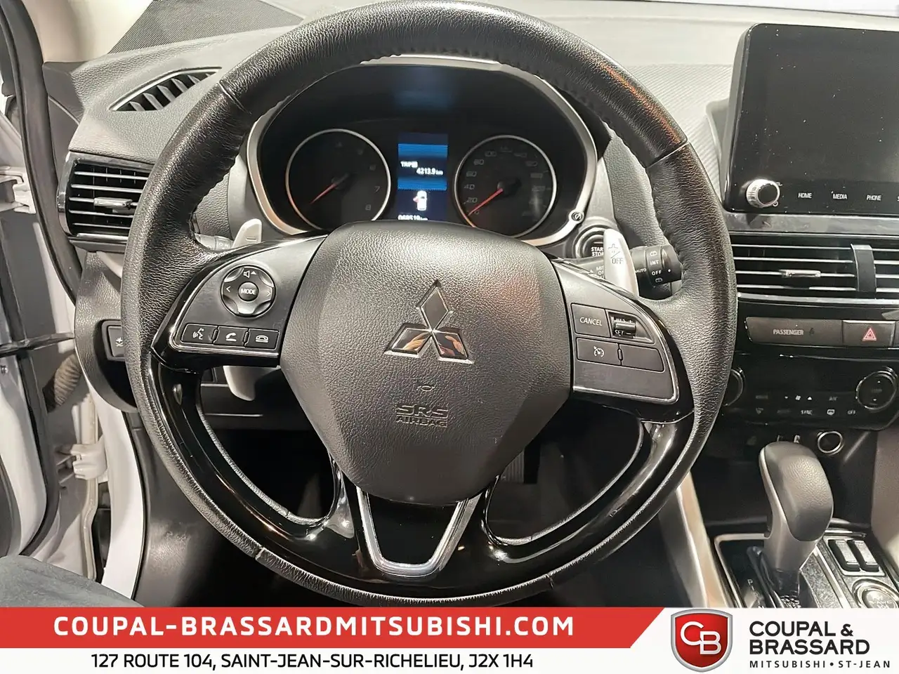 Mitsubishi Eclipse Cross снимка Mitsubishi Eclipse Cross