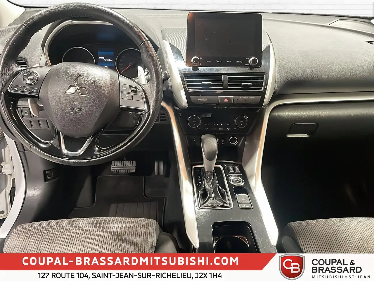 Mitsubishi Eclipse Cross снимка Mitsubishi Eclipse Cross