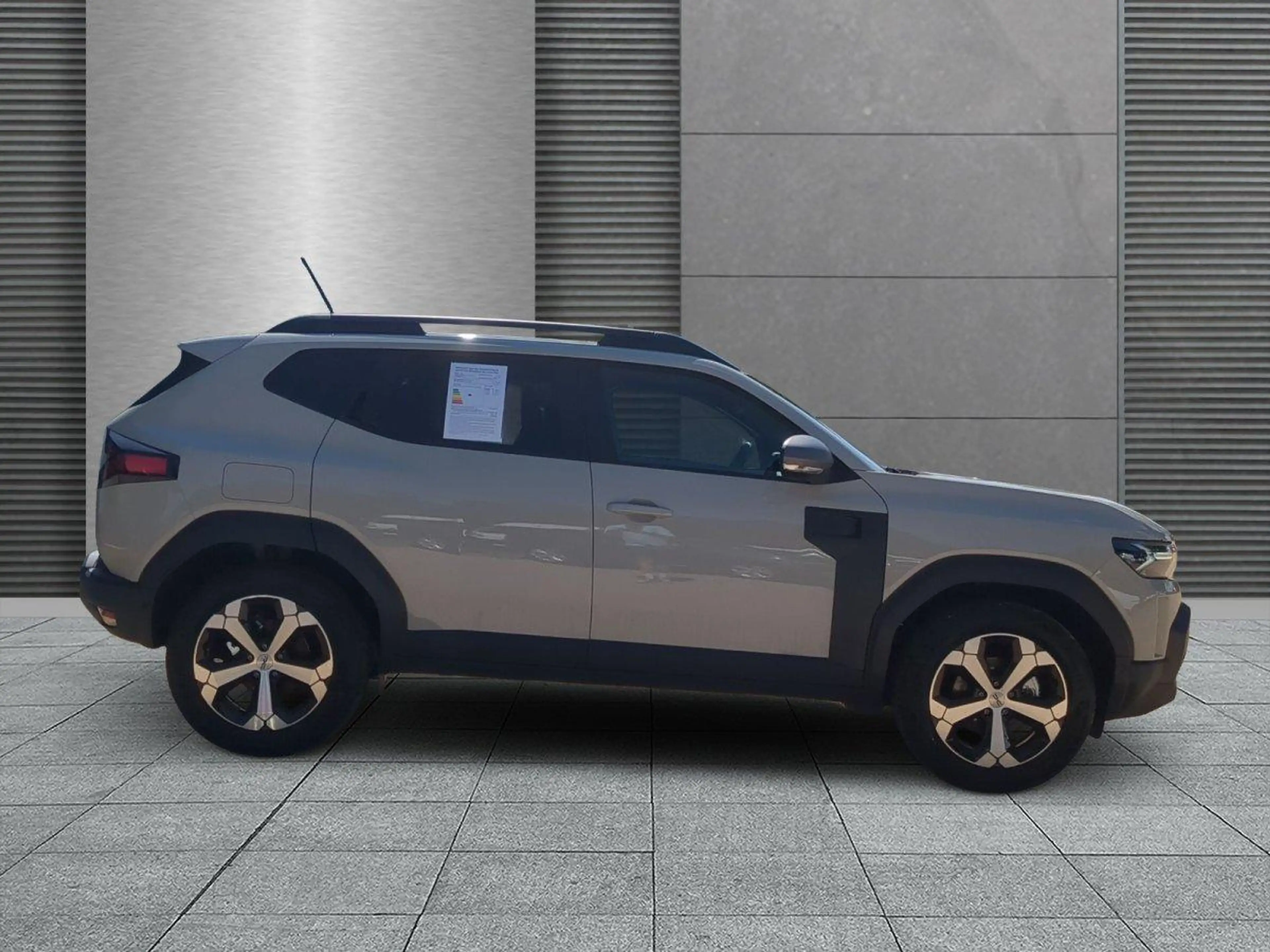 Dacia Duster Journey SHZ+Navi+LKHZ+RFK Hybrid 155 116 kW (15... — photo 2