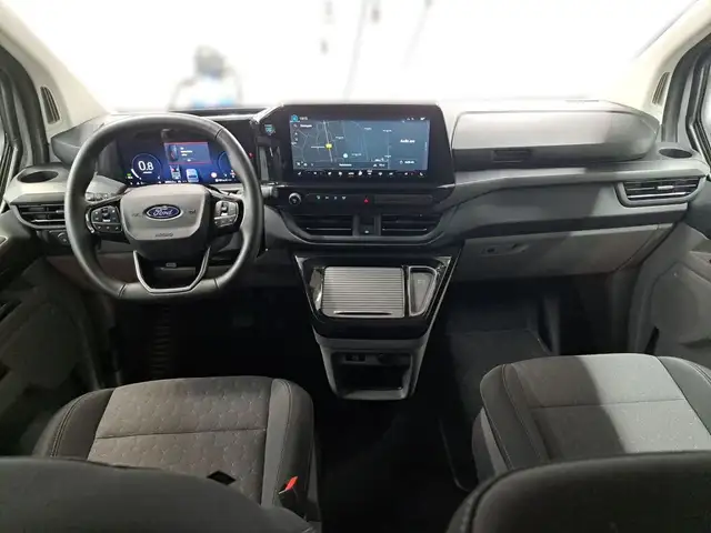 Ford Tourneo Custom view 12