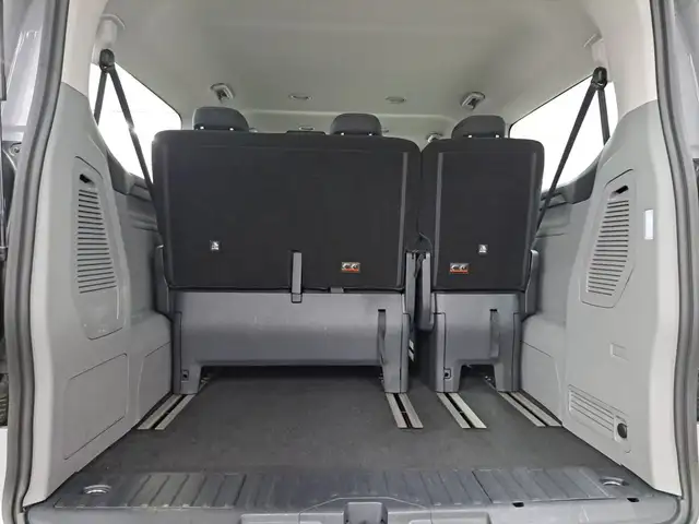 Ford Tourneo Custom view 7