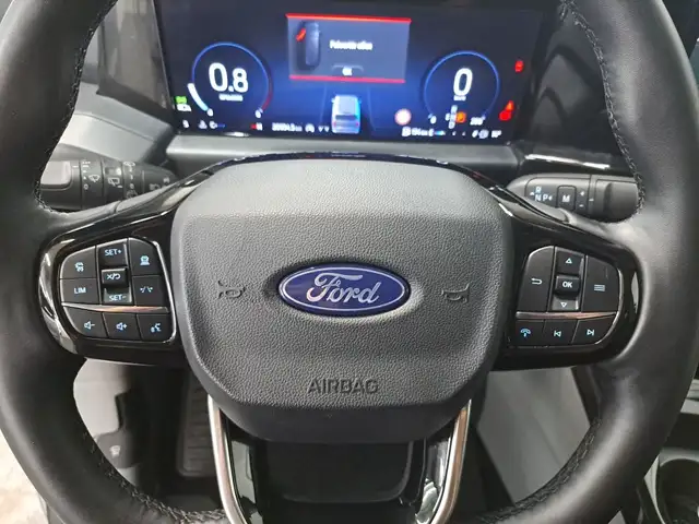 Ford Tourneo Custom view 15