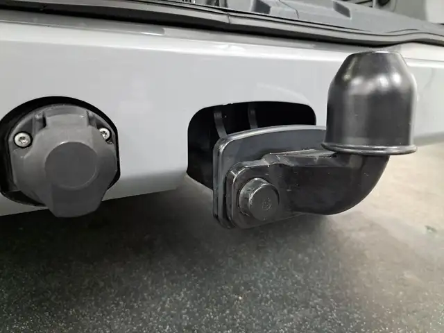 Ford Tourneo Custom view 8