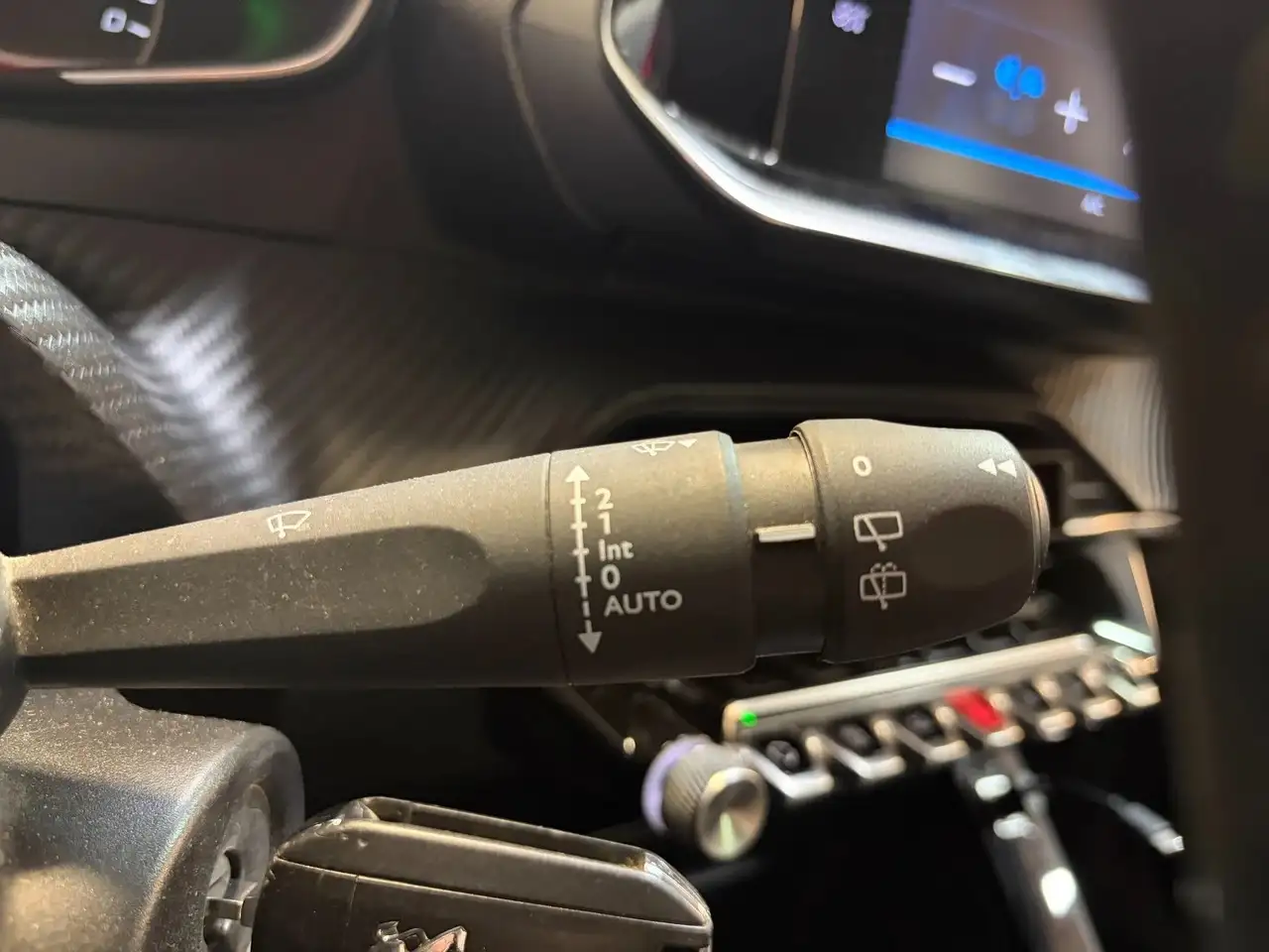 Peugeot 2008 2008 — photo 16