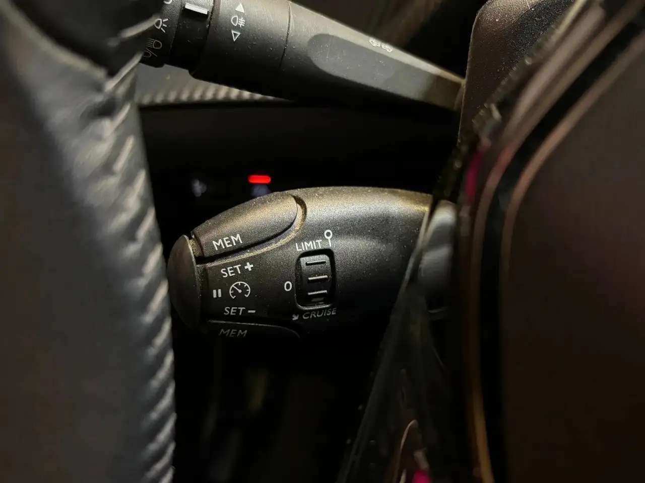 Peugeot 2008 2008 — photo 18