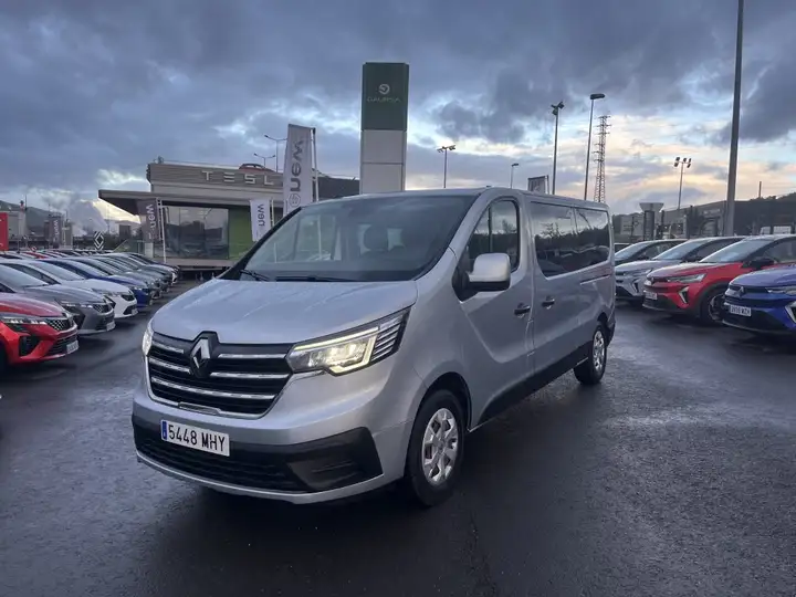 Renault Trafic 2.0dCi Energy Blue Authentic Largo 4P Combi 2023