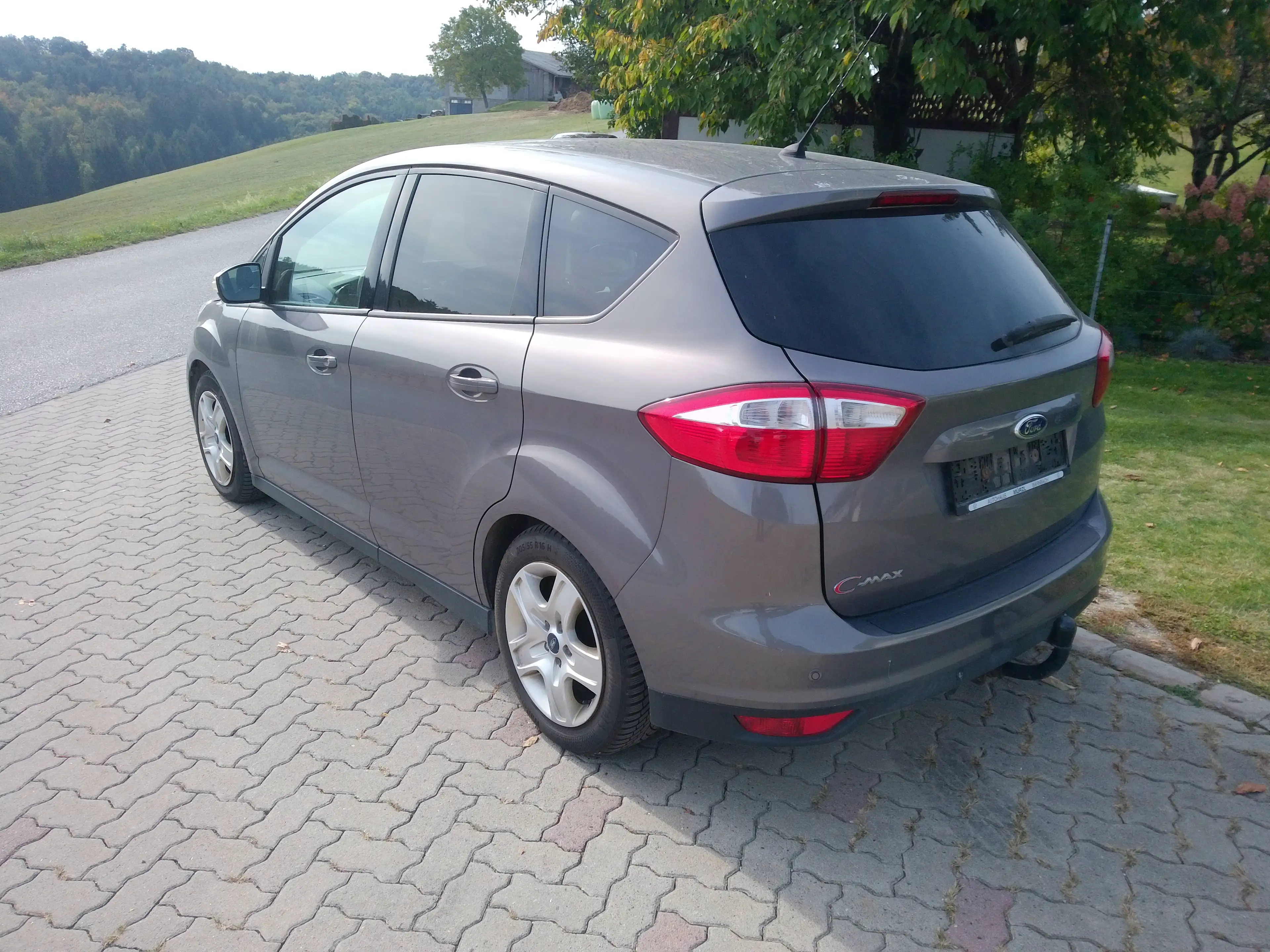 Ford C-Max Pickerl neu !!! schöner Zustand — photo 7