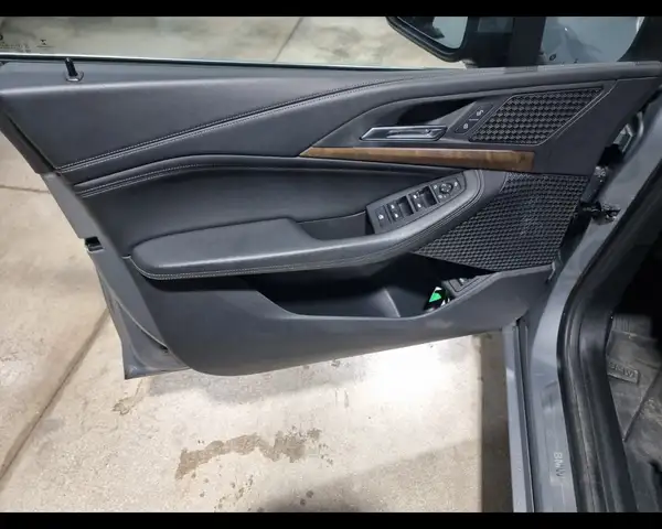 BMW 2 Series view 13