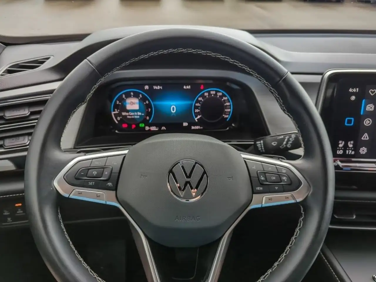 Volkswagen Atlas снимка Volkswagen Atlas