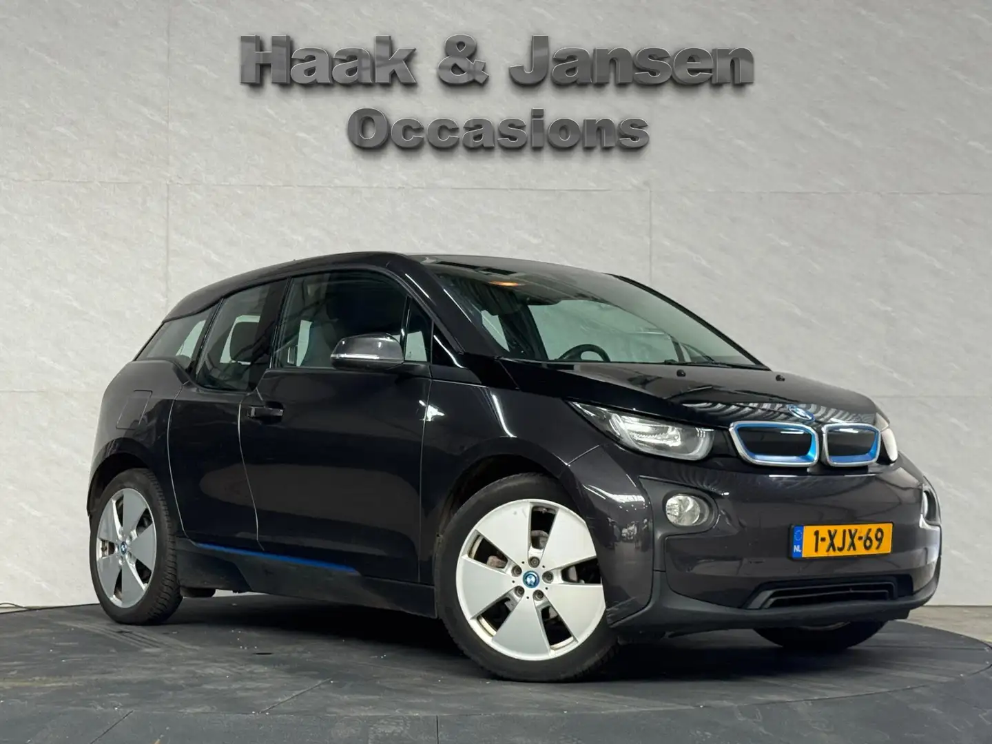 BMW i3 Basis Comfort 22 kWh Cruise Clima Gris - 2