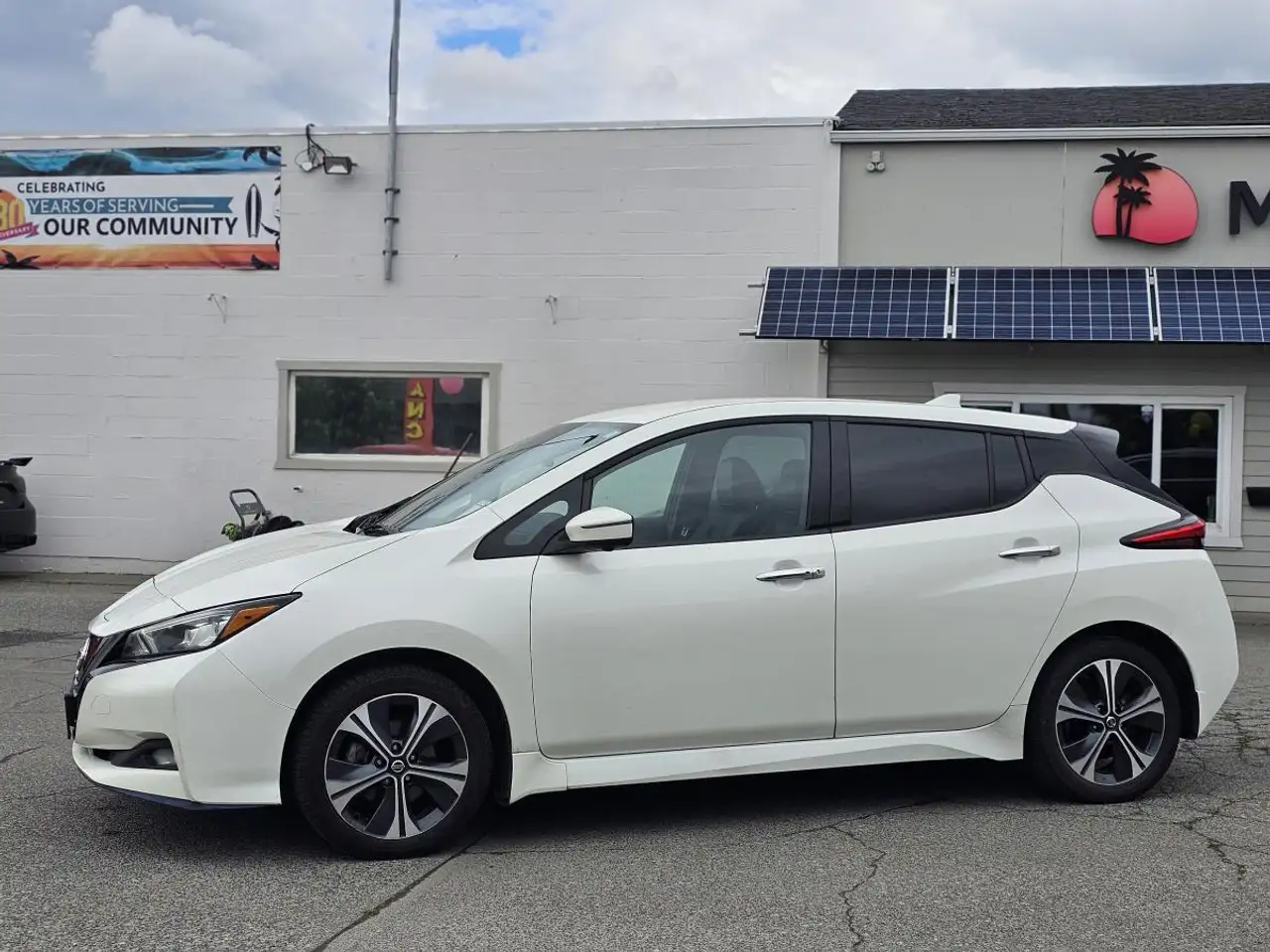 Nissan Leaf снимка Nissan Leaf