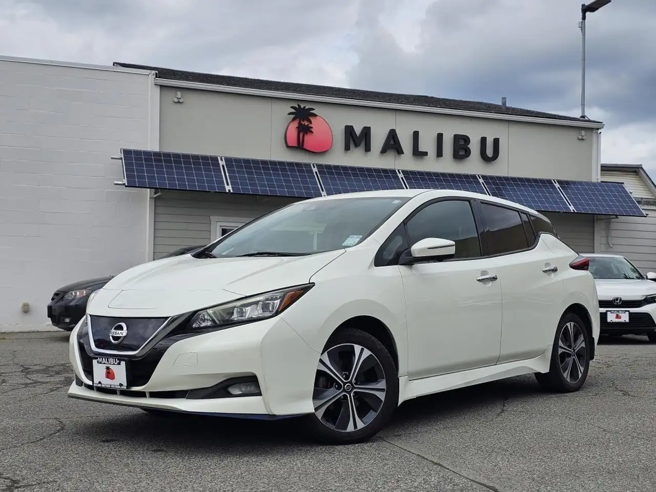 Nissan Leaf снимка Nissan Leaf