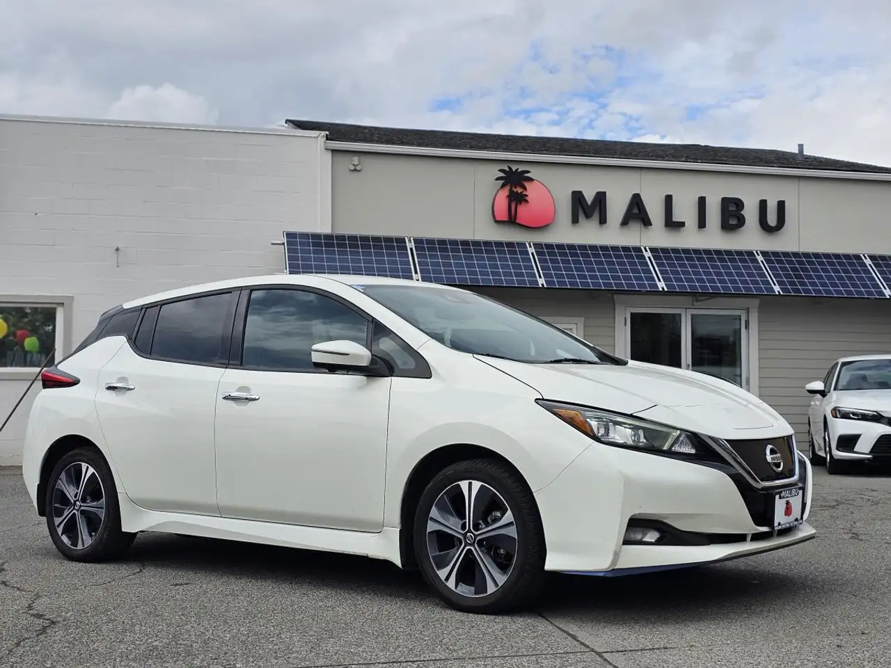 Nissan Leaf снимка Nissan Leaf