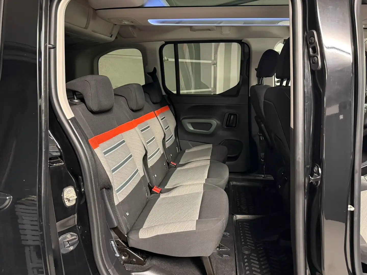 Citroen Berlingo Shine M Schwarz - 2