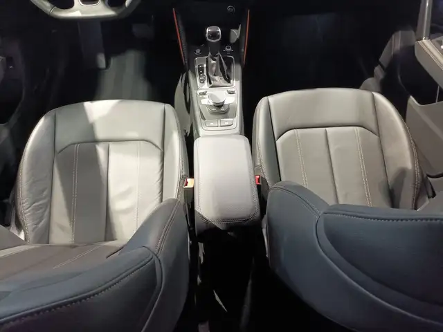 Audi Q2 view 14