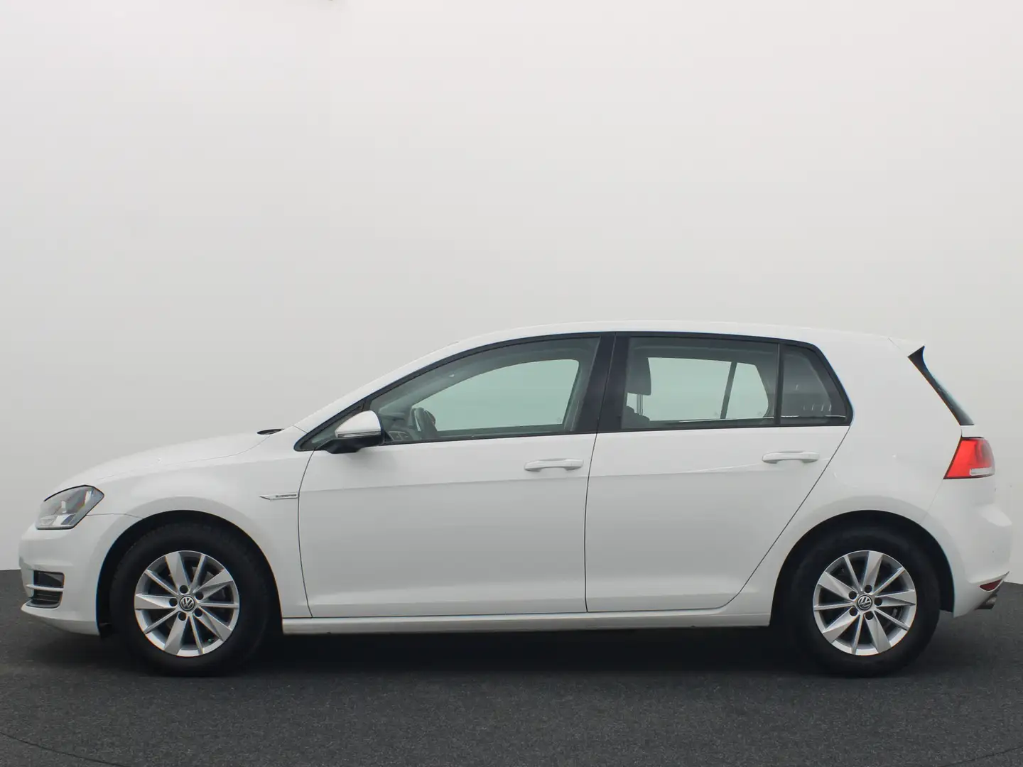 Volkswagen Golf 1.0 TSI Trendline NAVI / AIRCO / CRUISE / BLUETOOT White - 2