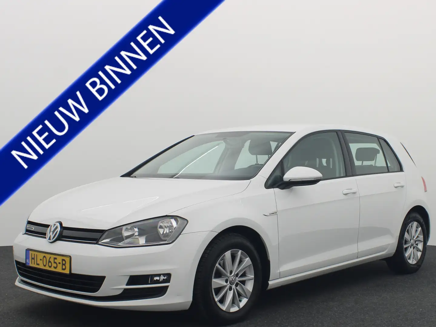Volkswagen Golf 1.0 TSI Trendline NAVI / AIRCO / CRUISE / BLUETOOT White - 1