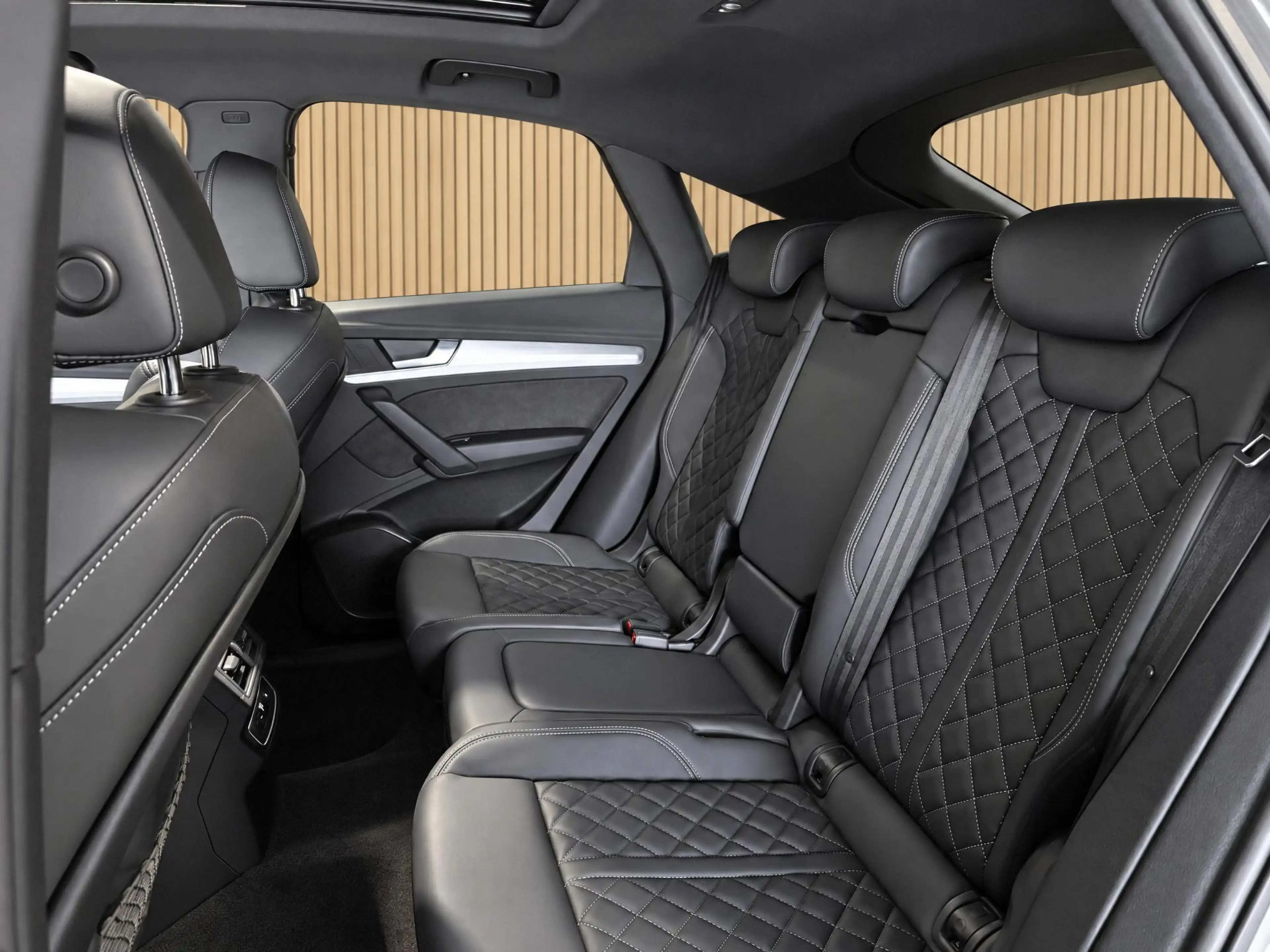 Audi Q5 Sportback 55 TFSI e S edition Competition |Pano |R — photo 10