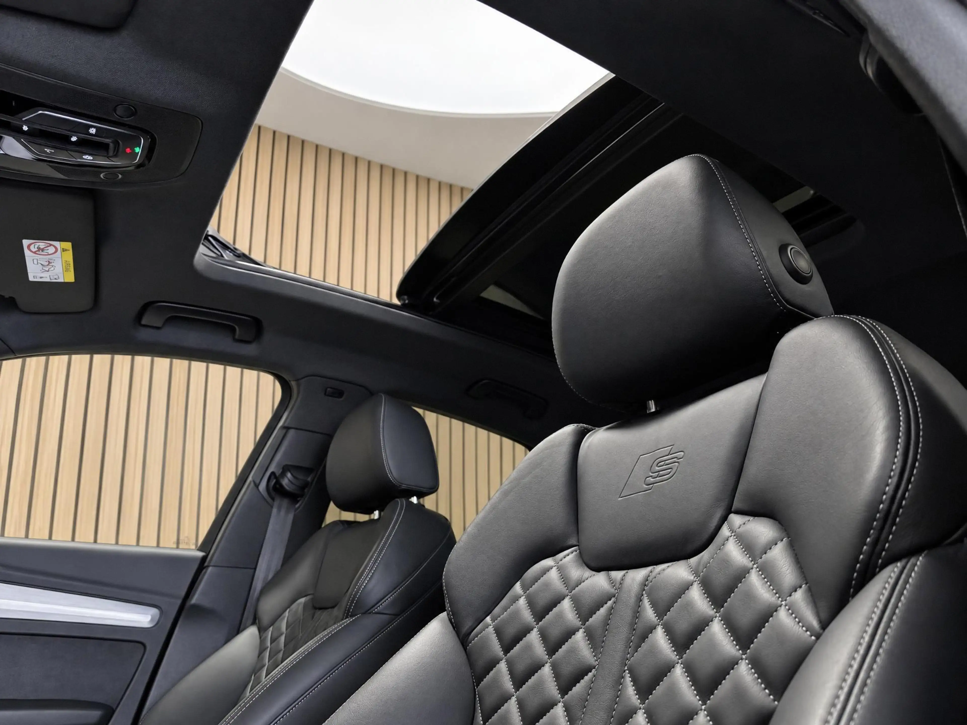 Audi Q5 Sportback 55 TFSI e S edition Competition |Pano |R — photo 5