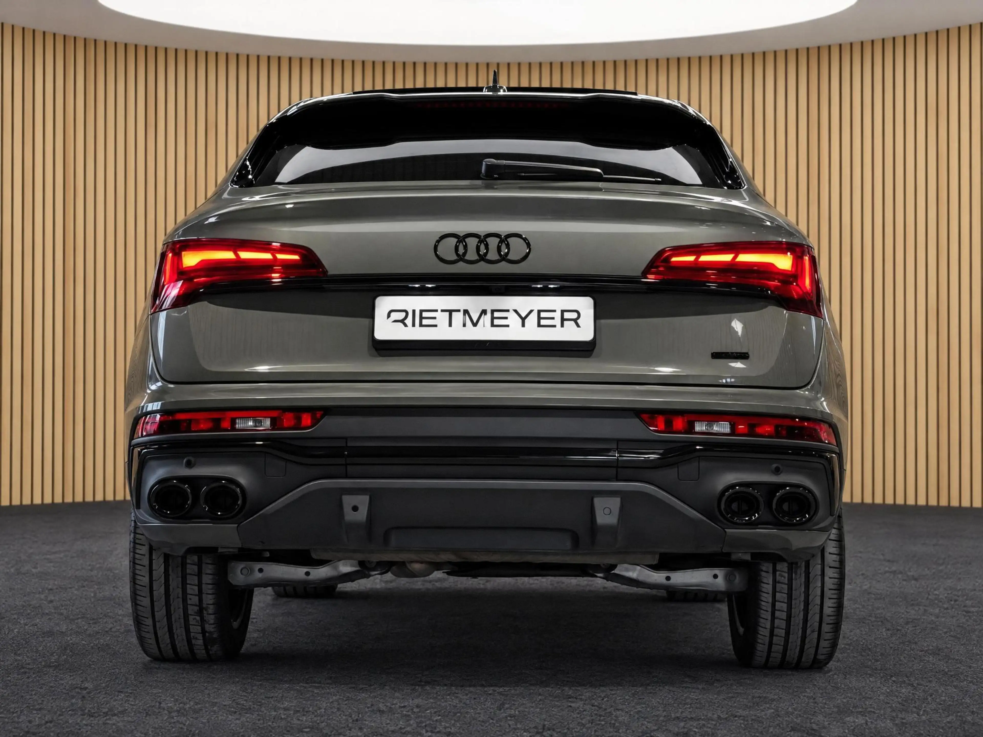 Audi Q5 Sportback 55 TFSI e S edition Competition |Pano |R — photo 7