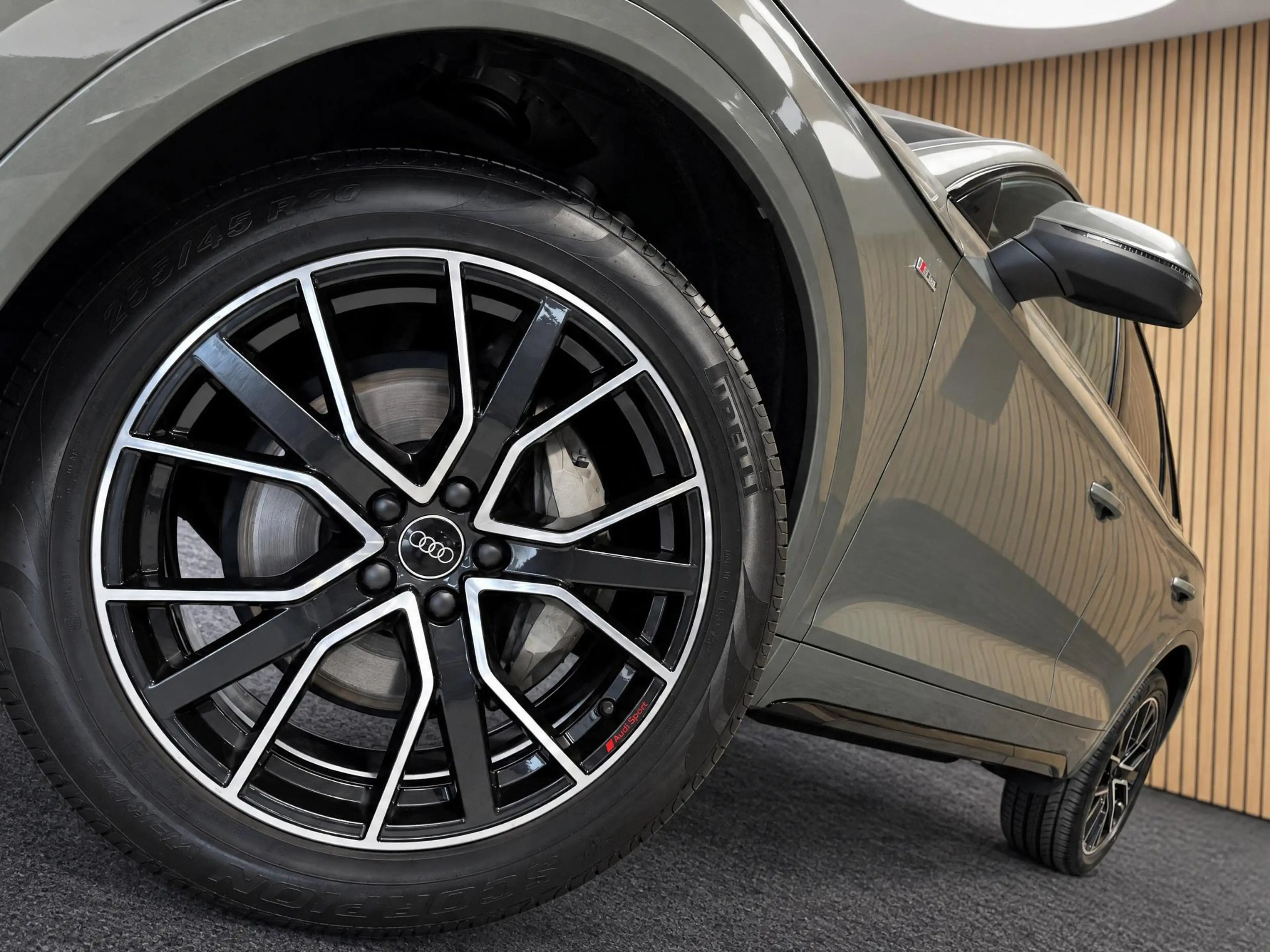Audi Q5 Sportback 55 TFSI e S edition Competition |Pano |R — photo 20