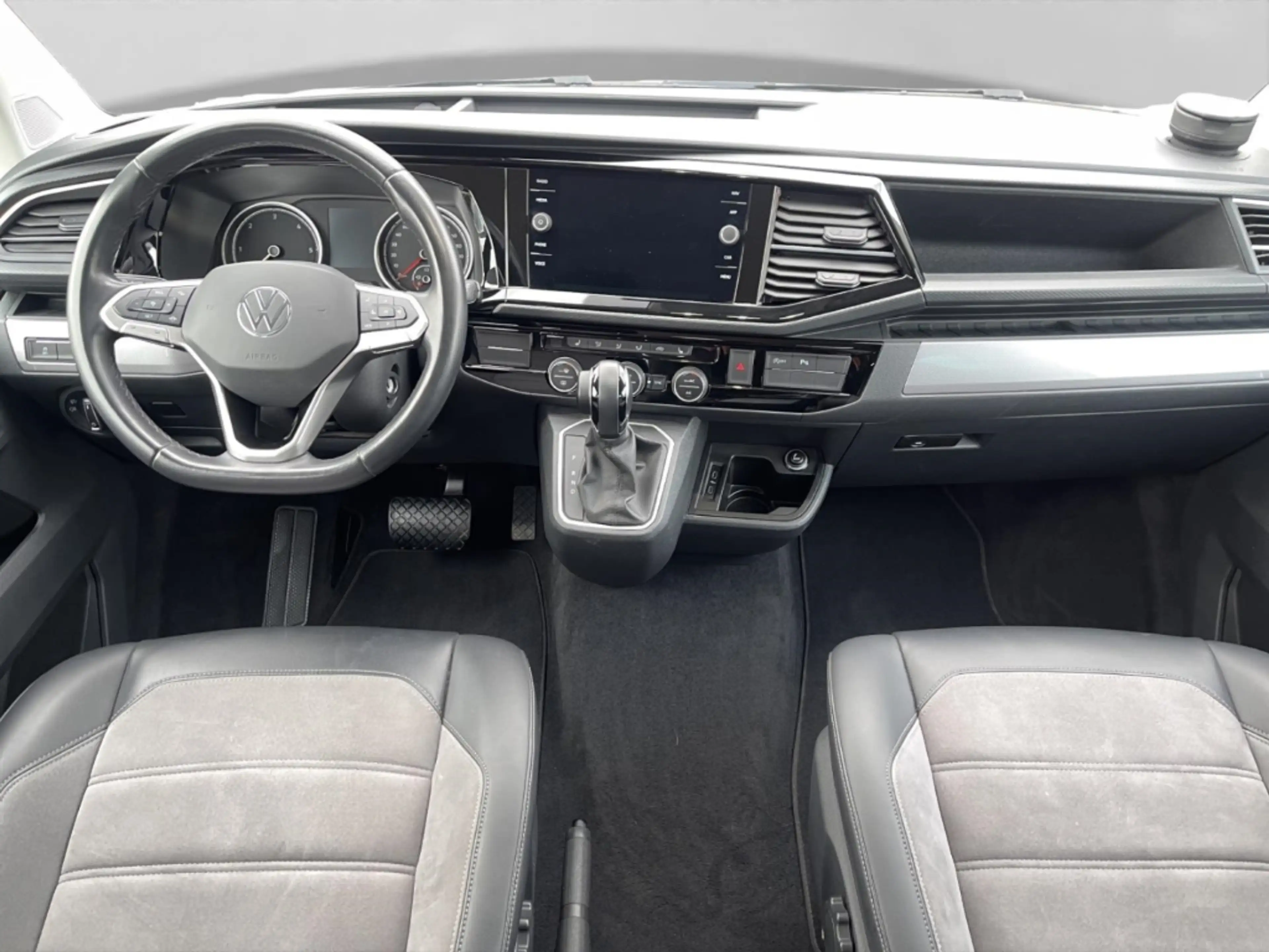 Volkswagen T6.1 Multivan 2.0 TDI 4Motion Gen. Six Alu LED Kamera Navi ACC S — photo 14