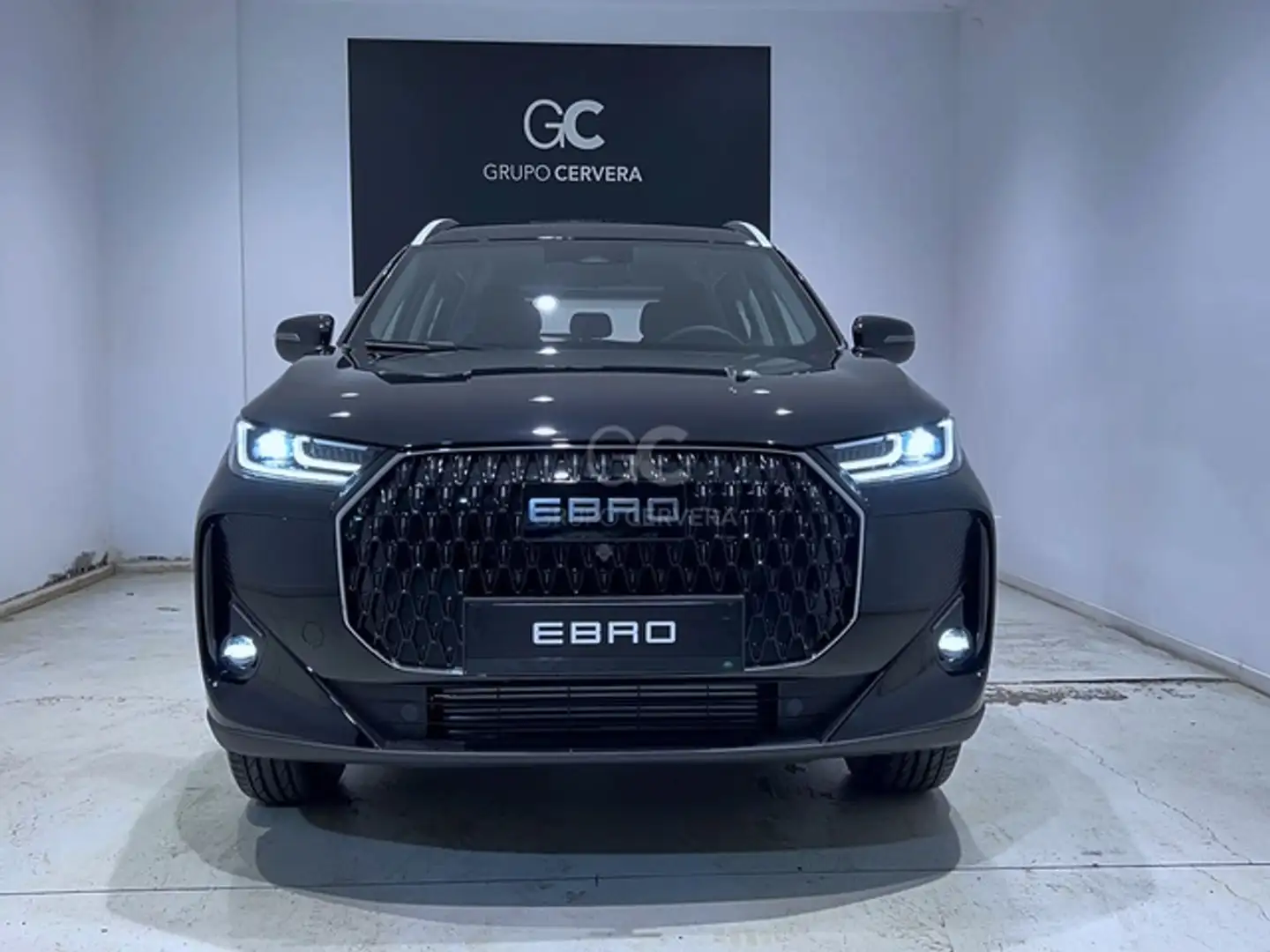 Ebro s700 1.6 TGDI 7DCT Comfort FWD Schwarz - 2