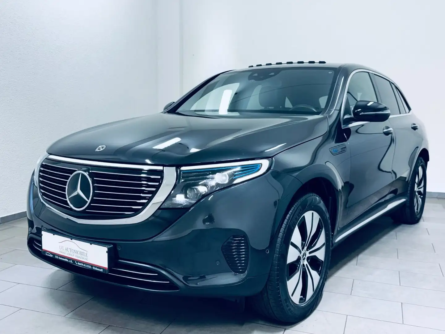 Mercedes-Benz EQC 400 -Klasse EQC 400 4Matic* HUD *AHK *8xALU *ACC Grey - 1