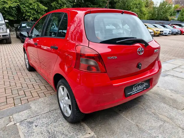 Toyota Yaris view 7